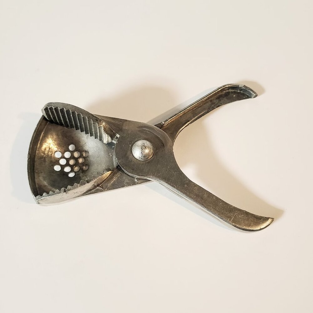 Vintage 1950s Lemon Lime Juicer, Kitchen Citrus Fruit Gadget, Made In Japan